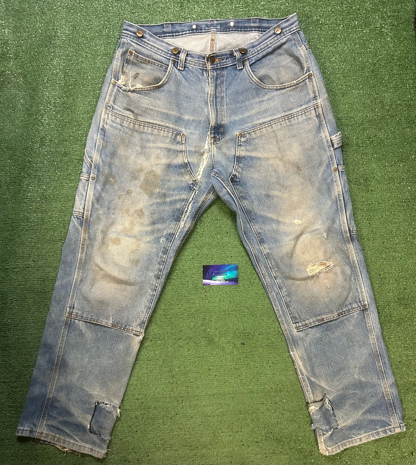 Key Double knees distressed jeans