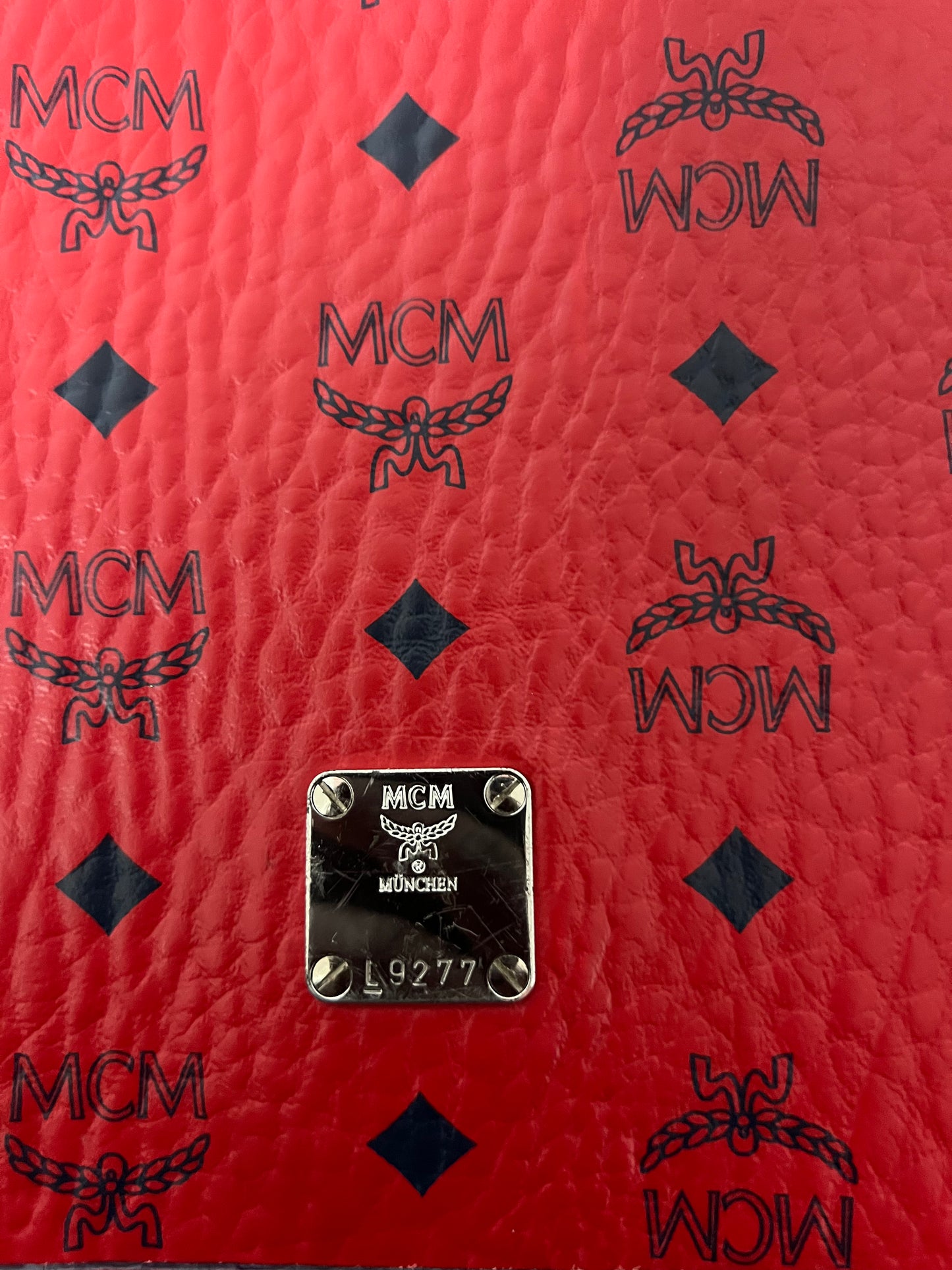 MCM visetos red messenger crossbody bag
