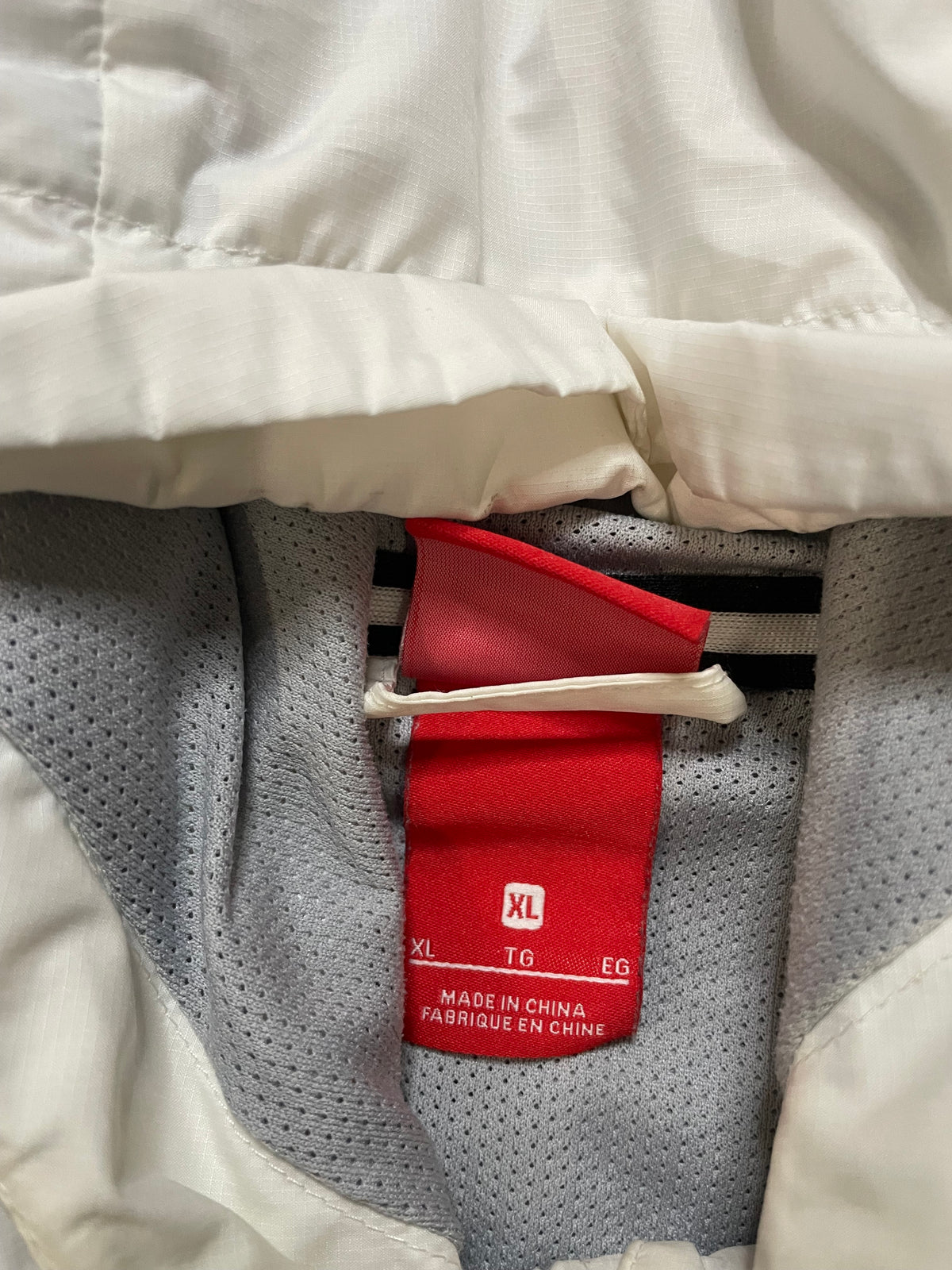 Nike black & white windbreaker jacket