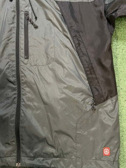 Vintage 1990s Old Navy active trek system windbreaker jacket