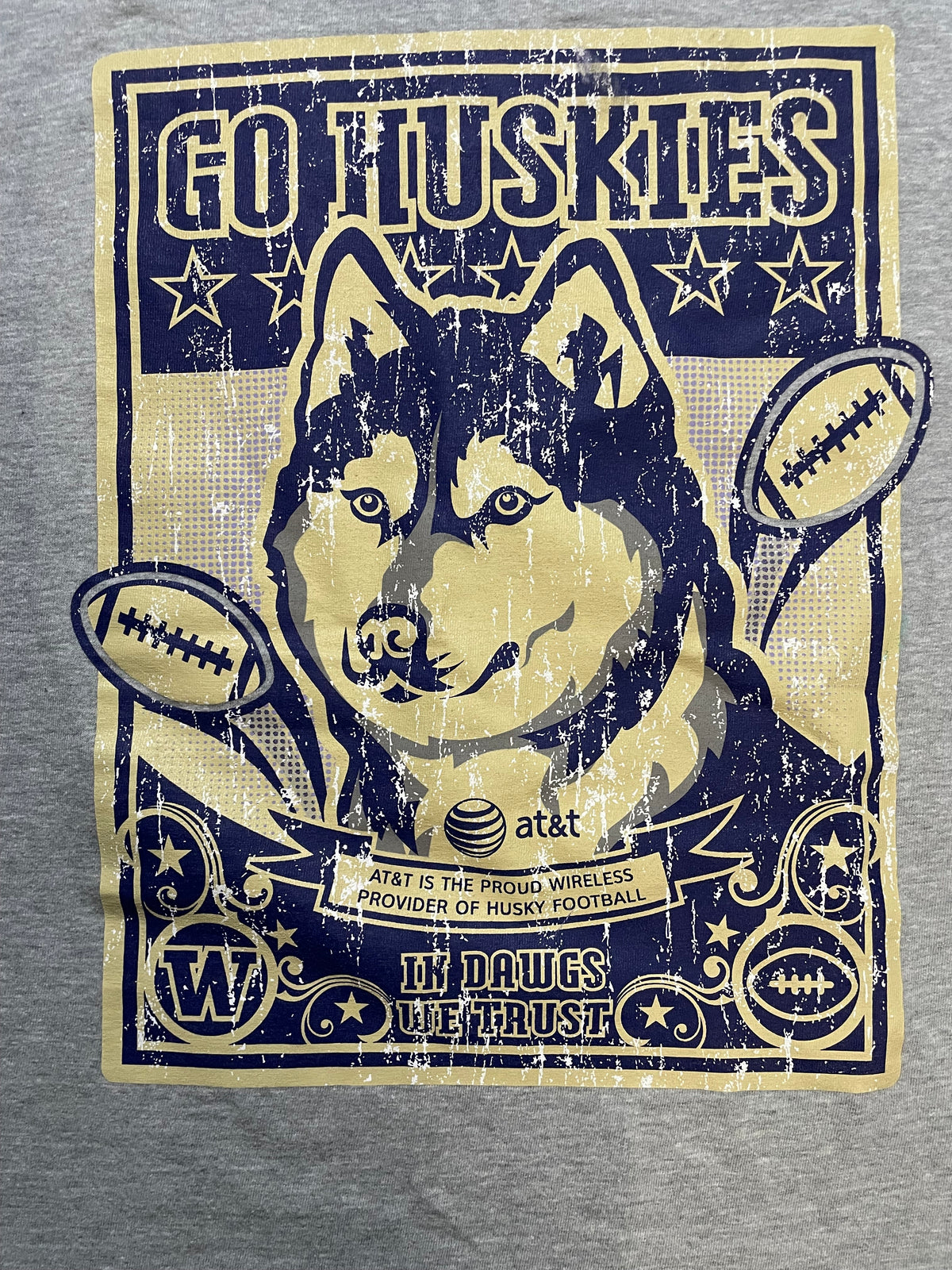 UW University of Washington Go Huskies 2009 schedule tee