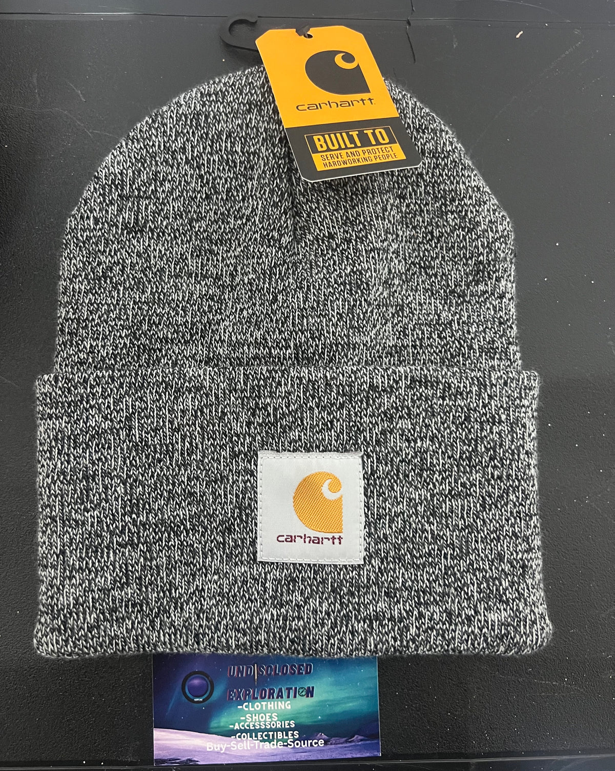 Carhartt black & white beanie