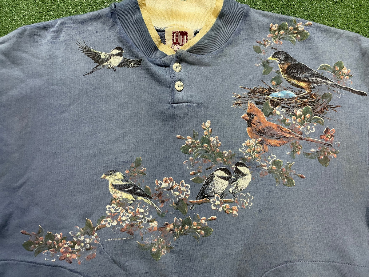 Vintage 1990s birds blue and white crewneck