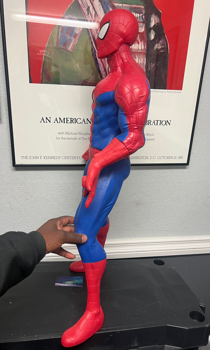 2013 Hasbro 31-inch Ultimate Spider-Man Action Figure